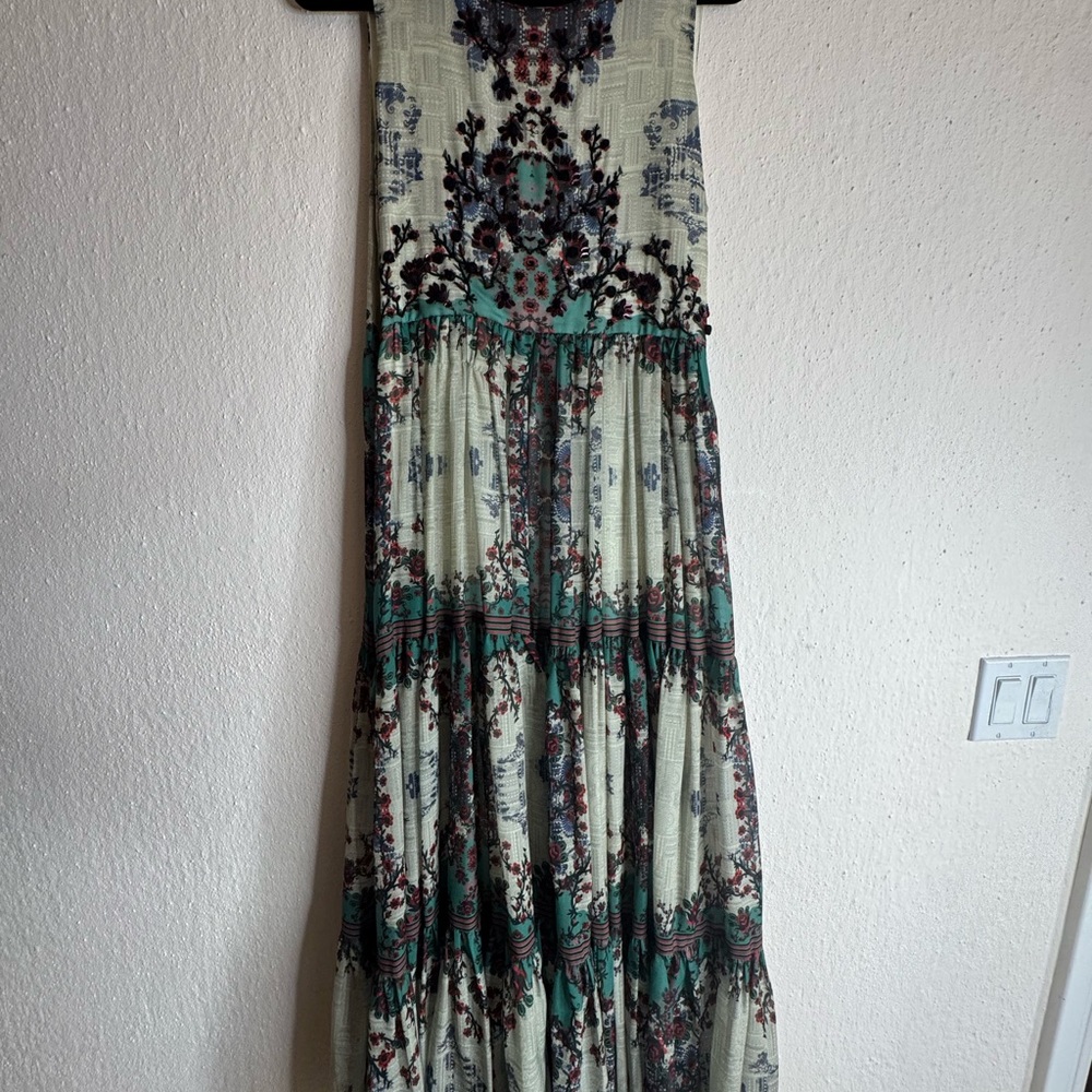 Bhanuni Green Sleeveless Halter Maxi Sundress for Resort Wear